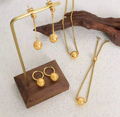 Ghalini  set