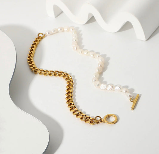 LANA NECKLACE