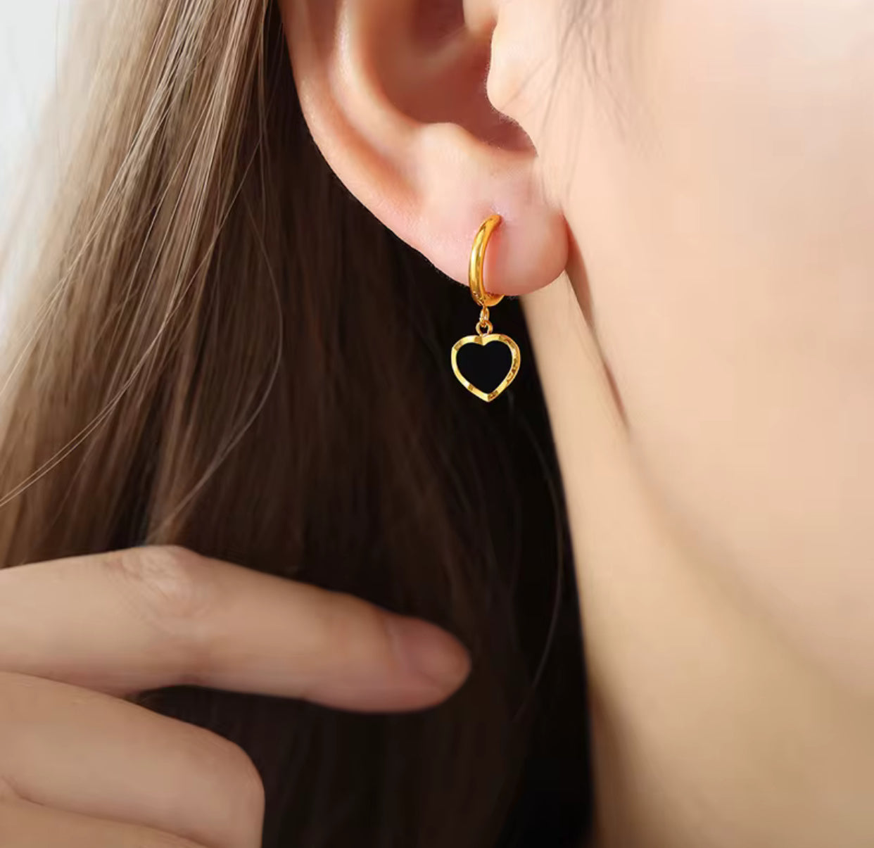 Hodan Earing