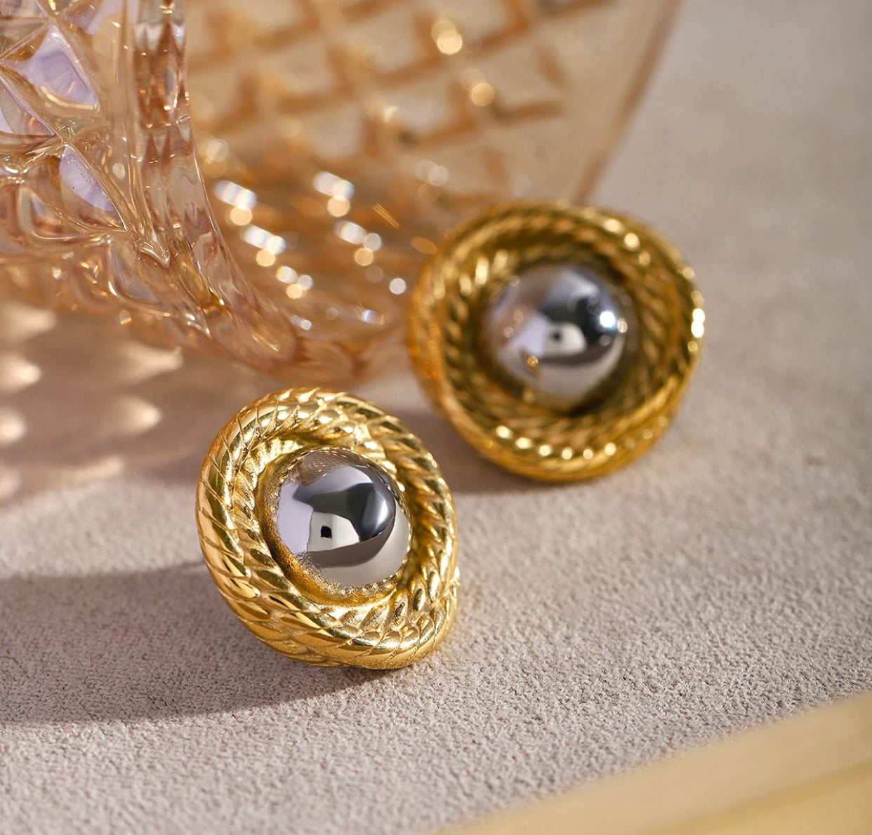 TWO TONED STUD EARNINGS