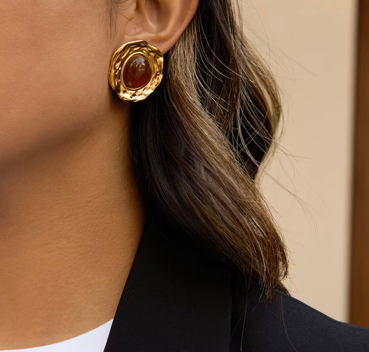 Ekiteng Earrings
