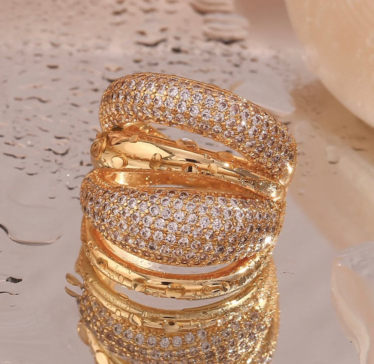 PATRA CHUNKY RING