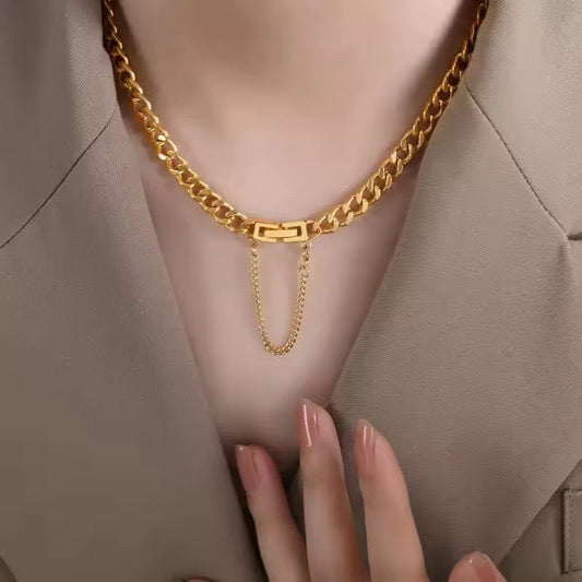 NEKESA NECKLACE