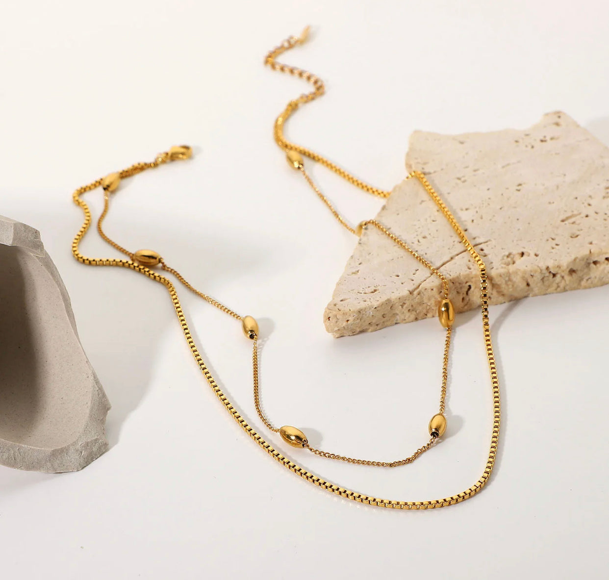 BALL PENDANT NECKLACE