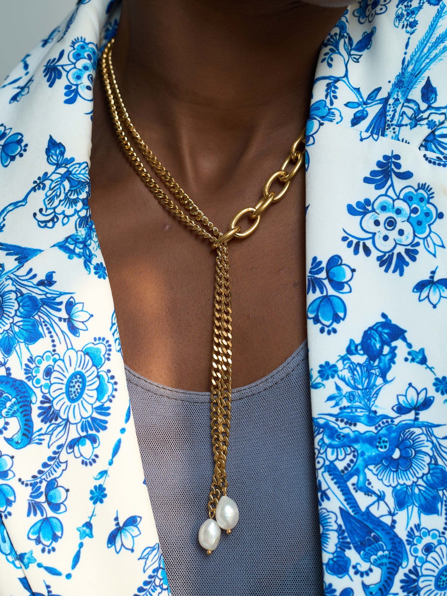SARAH NECKLACE