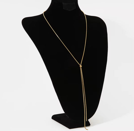 Ella necklace