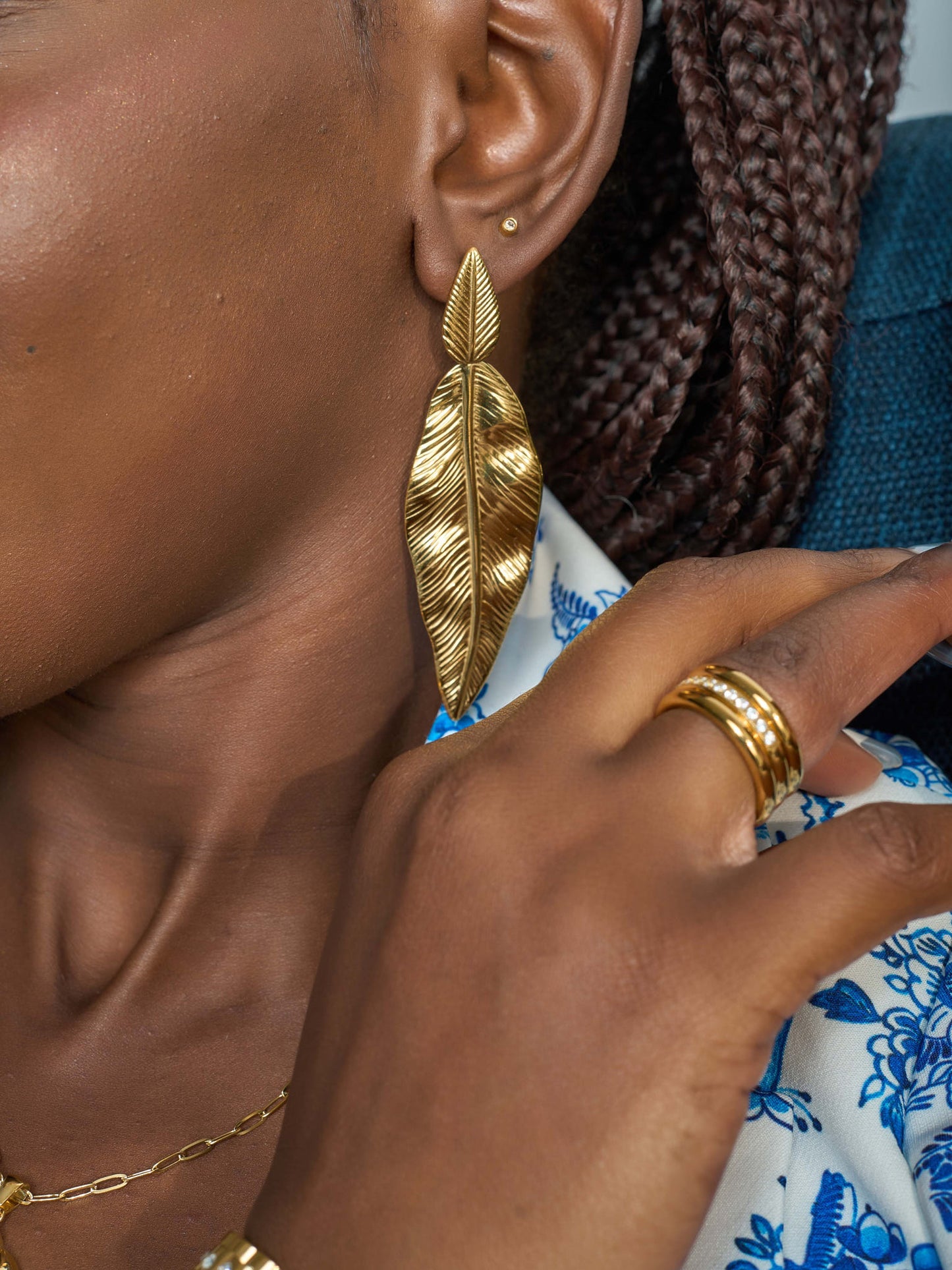 LEAF DANGLE EARRINGS