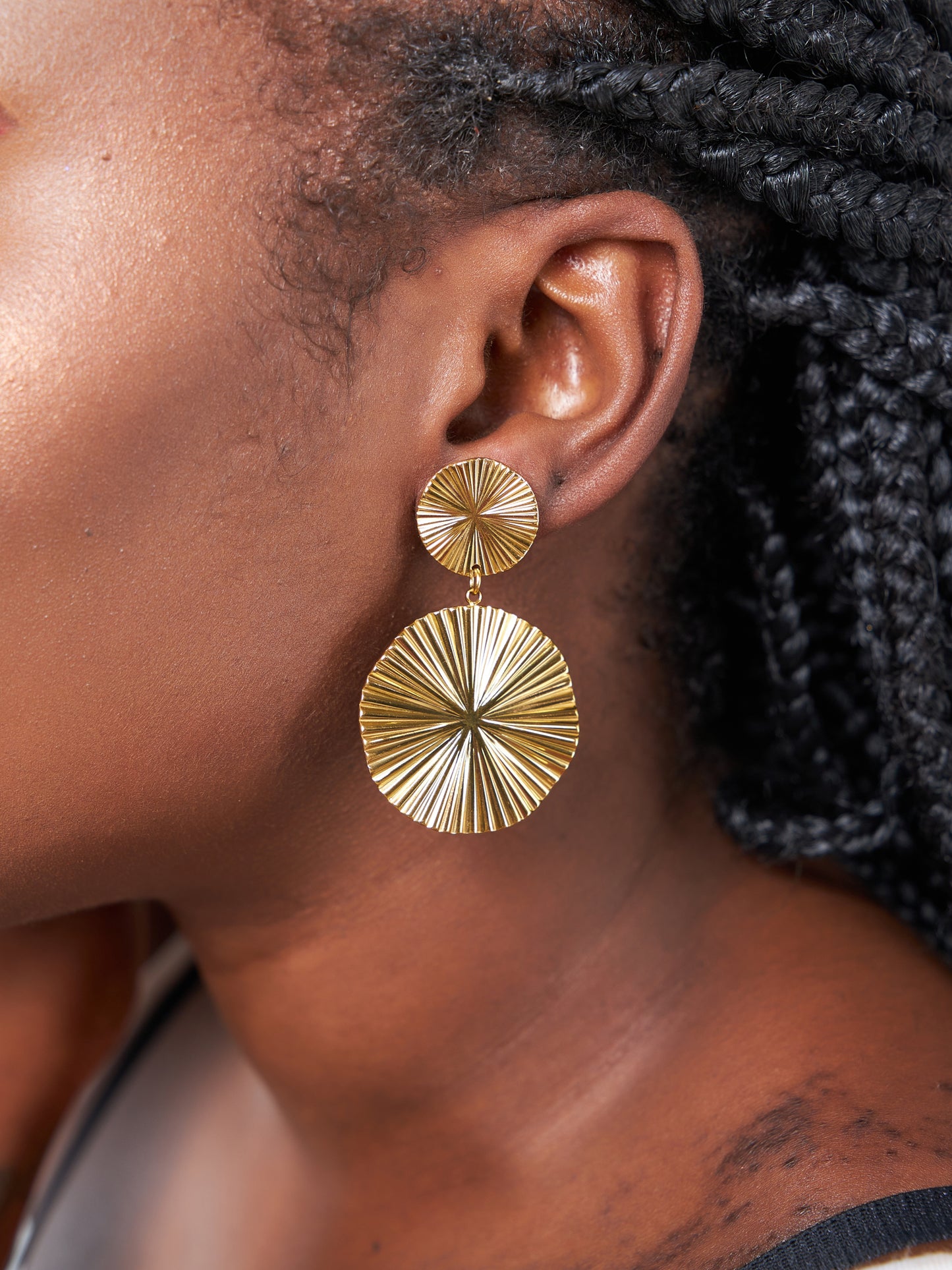 MUNA DROP EARRINGS