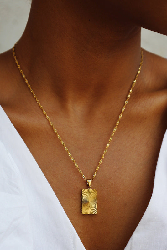 Celene Gold Glow Necklace