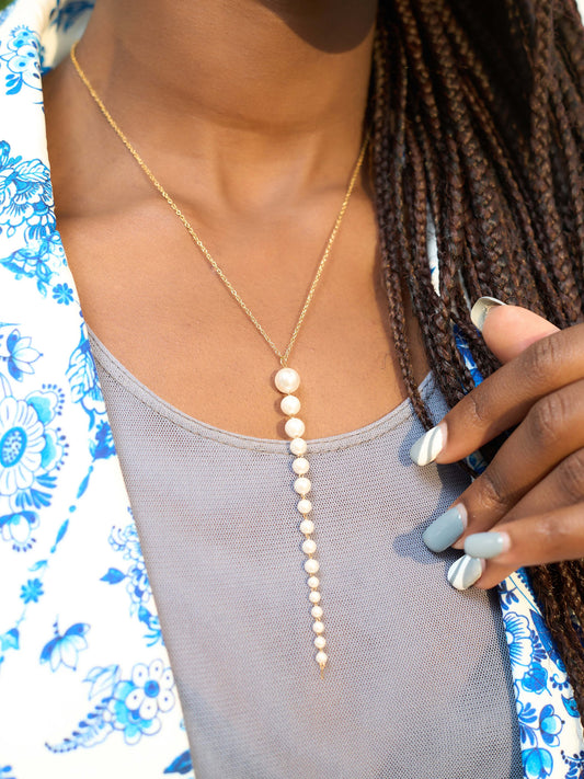 CLAVICLE PEARL NECKLACE