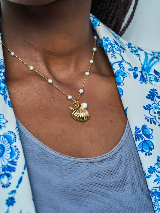 MUENI NECKLACE